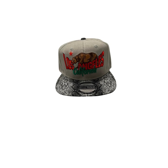 Bundle of 5 Men’s SnapBack Hats - Picture 5 of 8